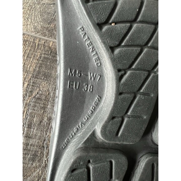 Oofos Ooahh Sport Recovery Slides Black Size EU 38 W7 M5 Unisex Sandal - Picture 7 of 7